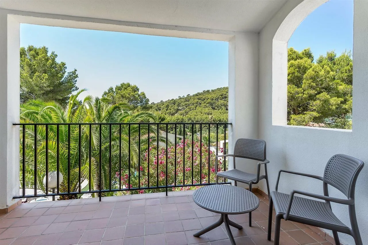 Hotel Fergus Club Europa Peguera 4*,