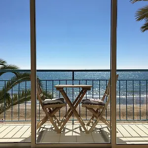 https://insitges-sant-sebastias-beach.catalonia-hotels.com