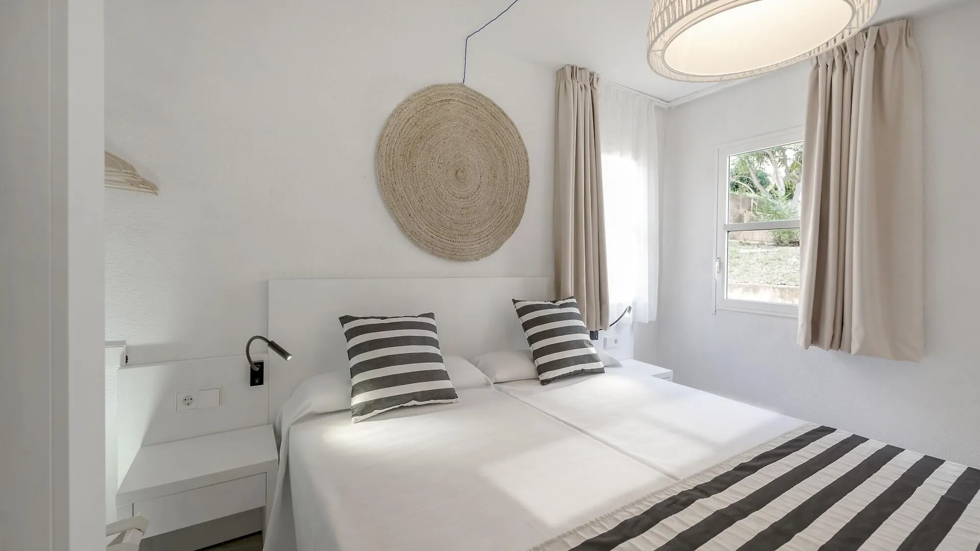Hotel FERGUS Club Europa Peguera 4*,